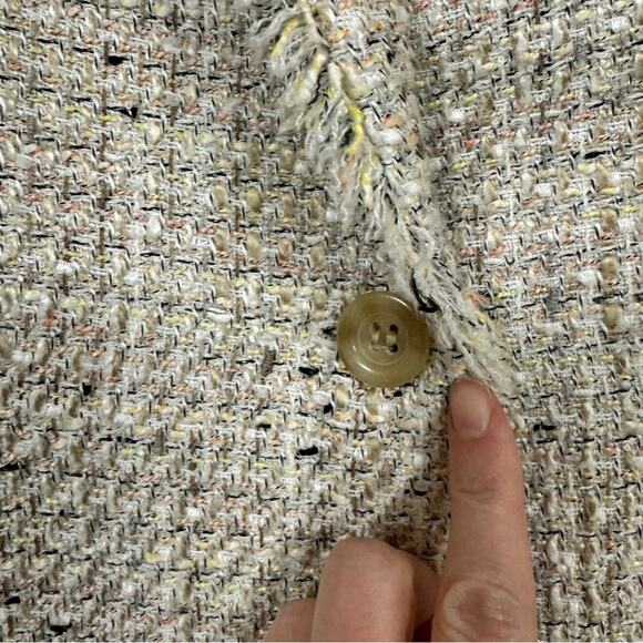 Ann Taylor Cream Tweed Fringe Blazer Jacket Womens 10 Preppy Classic Academia - Picture 3 of 10